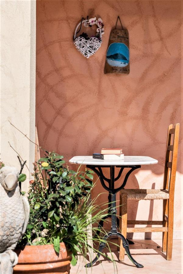 Nora Guesthouse Rooms And Villas Pula Dış mekan fotoğraf